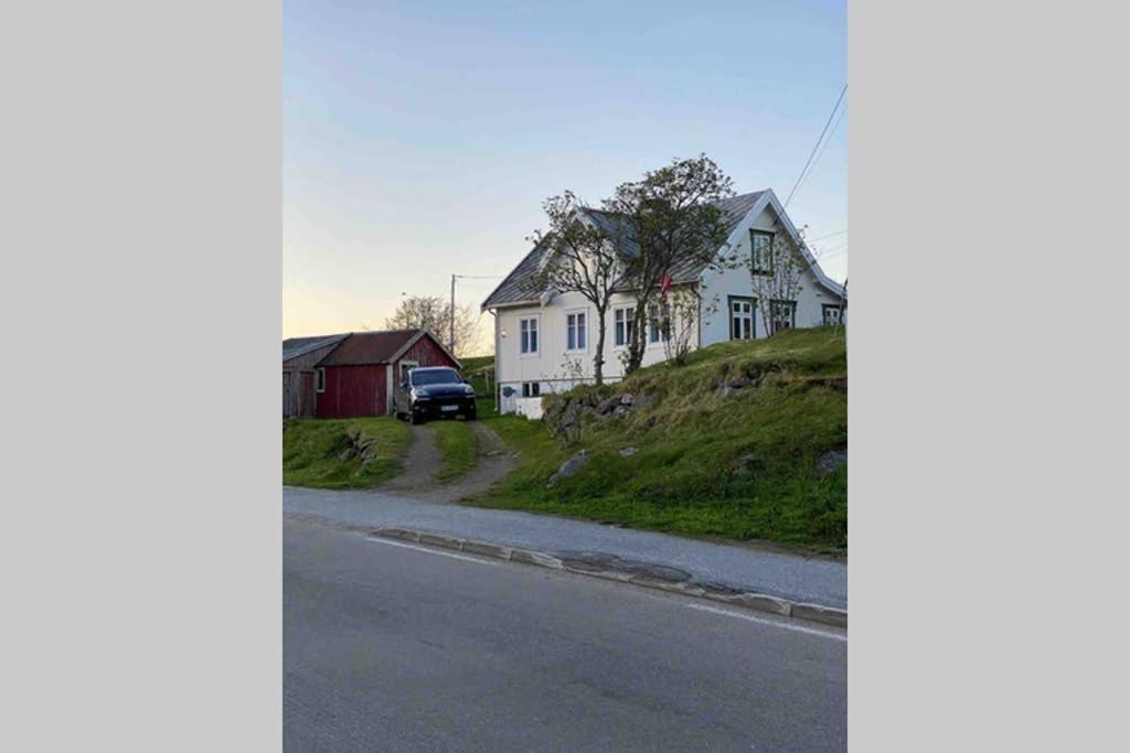 Nordlandshuset "Lottebakken", Ballstad In Lofoten Екстериор снимка
