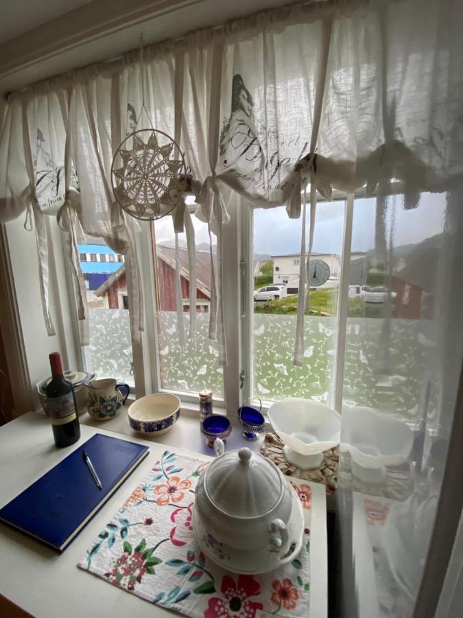 Nordlandshuset "Lottebakken", Ballstad In Lofoten Екстериор снимка