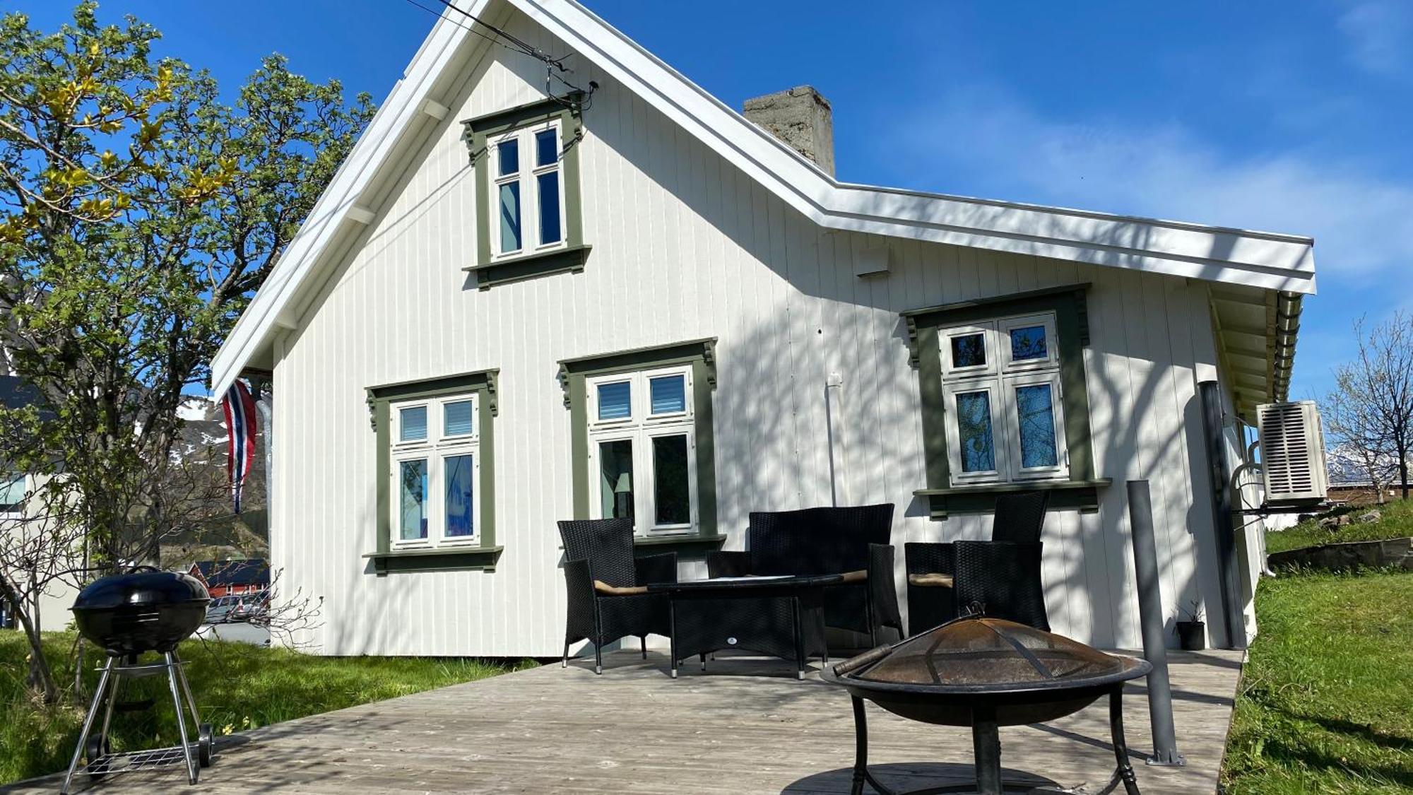 Nordlandshuset "Lottebakken", Ballstad In Lofoten Екстериор снимка